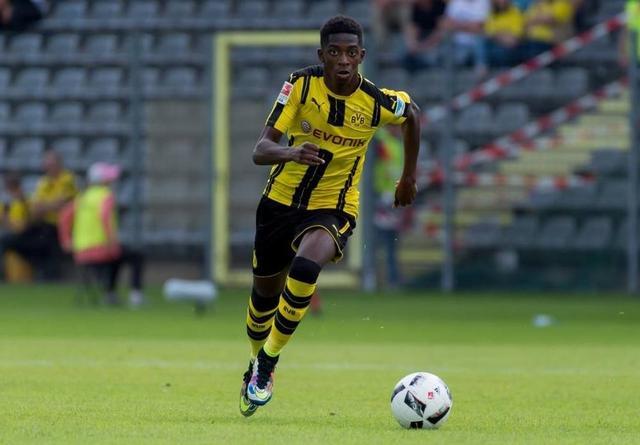 英超半场：吉马良斯角球破门，戈登点射，纽卡2-0伯恩利