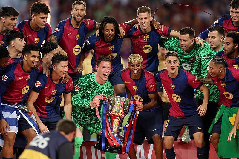 3D动作平台跳跃游戏新作《长日将尽》公布实机预告片