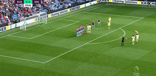 西甲：皇马主场4-2战胜皇家贝蒂斯