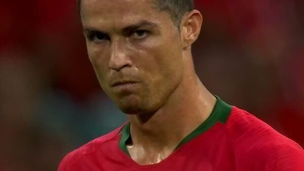 库尔图瓦：我们其实踢得还不错，球员都支持阿隆索