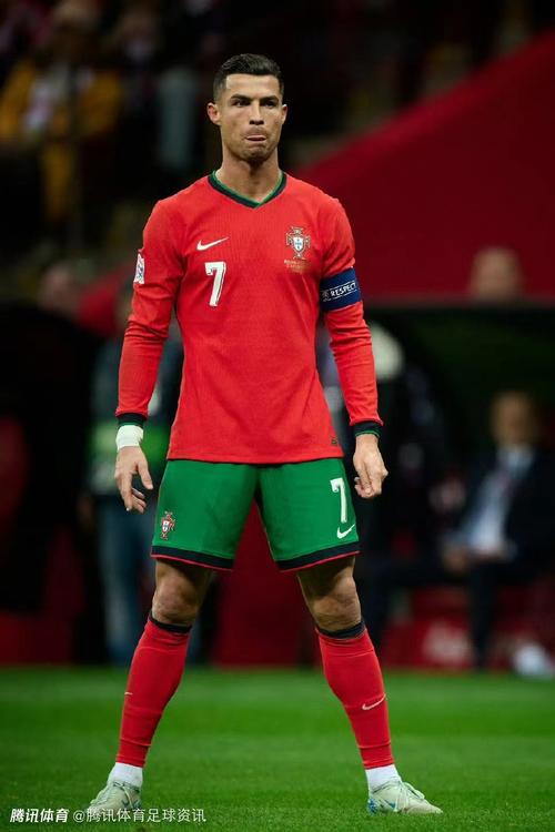 英国教练罗利-霍华德去世，他曾执教海运联33年创吉尼斯纪录