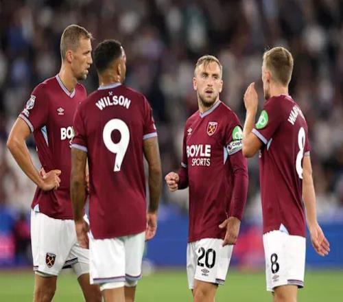 进攻大战！布伦森＆英格拉姆球星对飚，两队首节狂砍74分