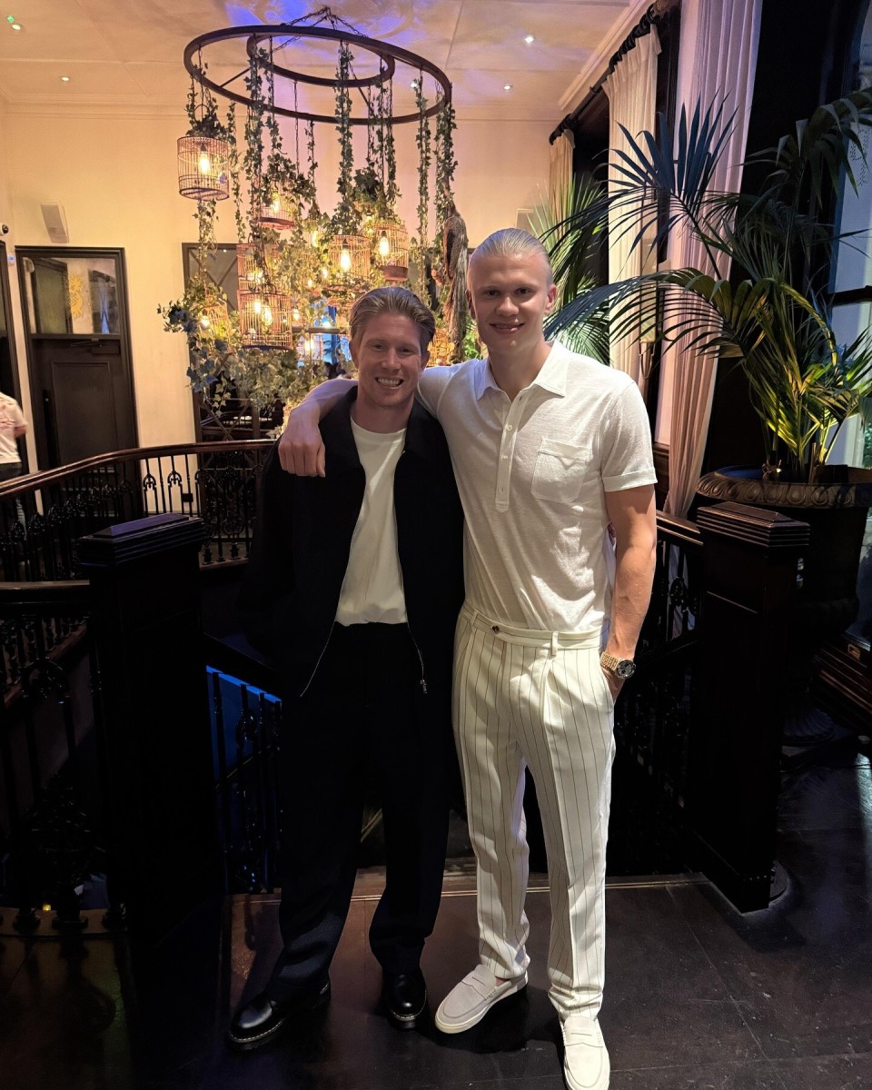 拉波尔塔：我们正着手在诺坎普为梅西立雕像，他值得如此致敬